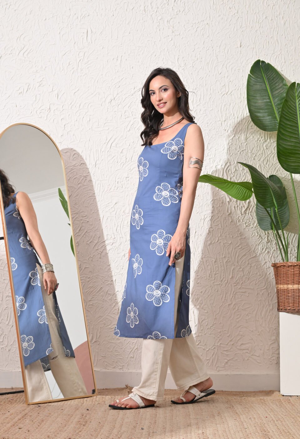 Cloudflower Vibes Kurta Alternate