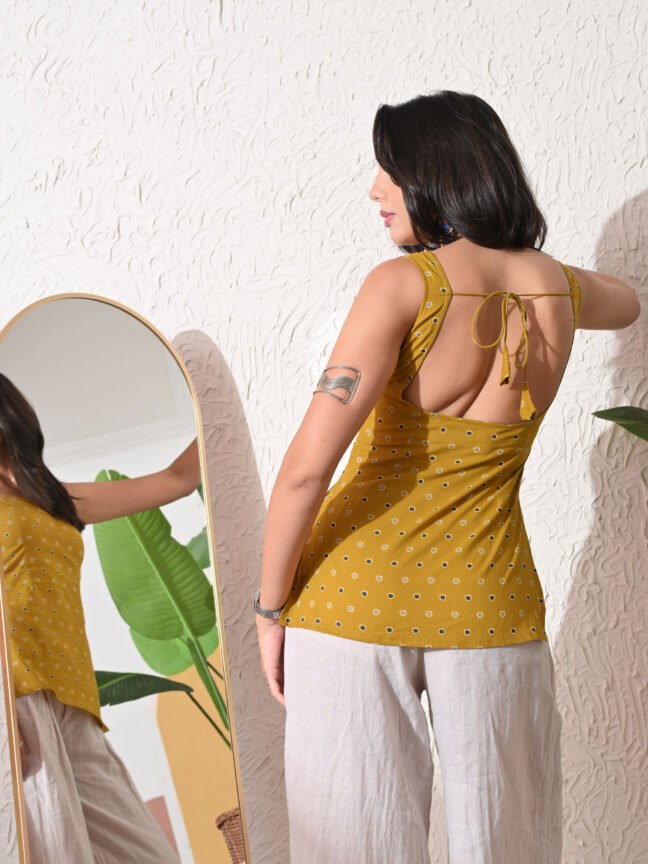 Pixel Perfect open Back Kurti