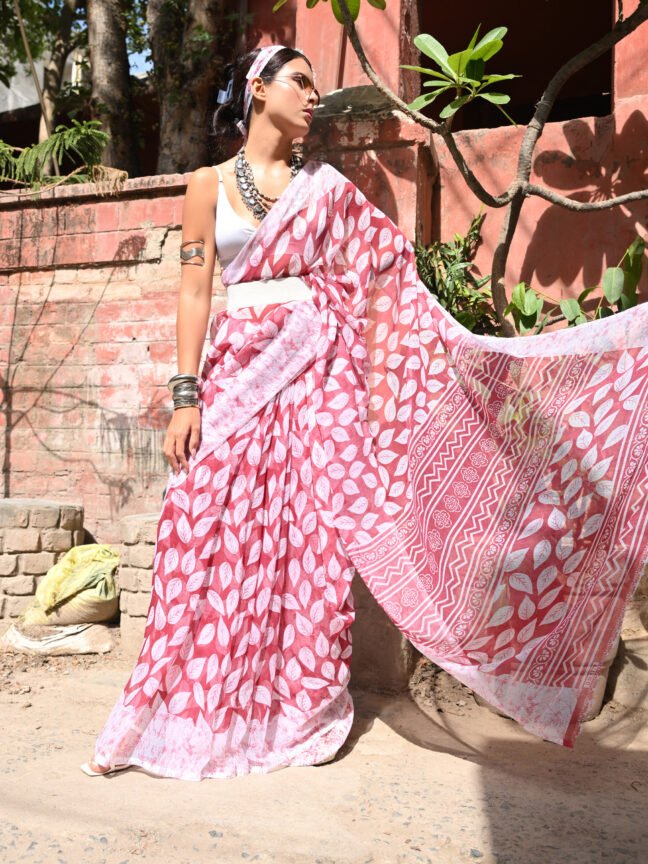 Vintage Muse Saree