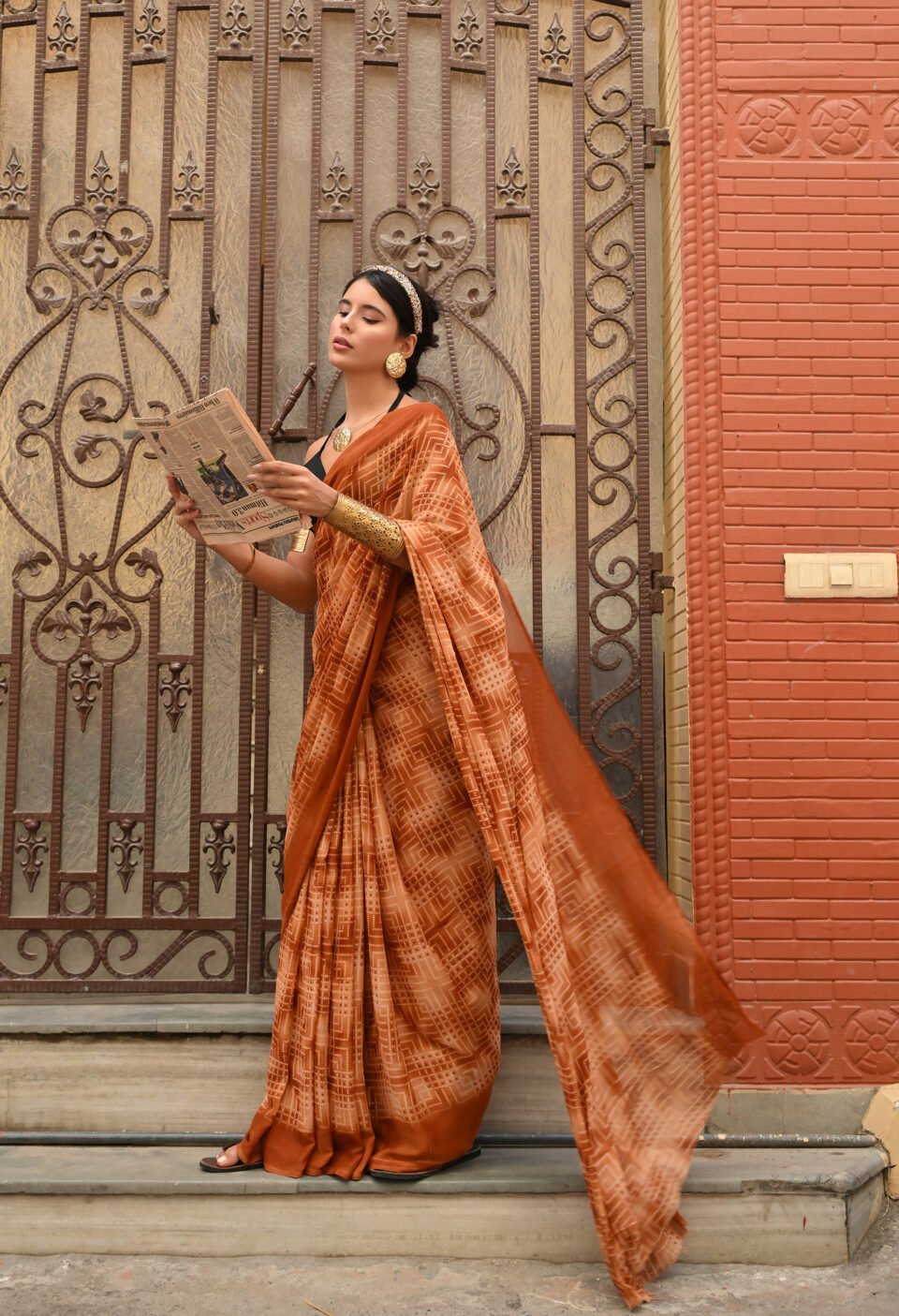The "Desi Core" Rust Grid Saree Set Alternate