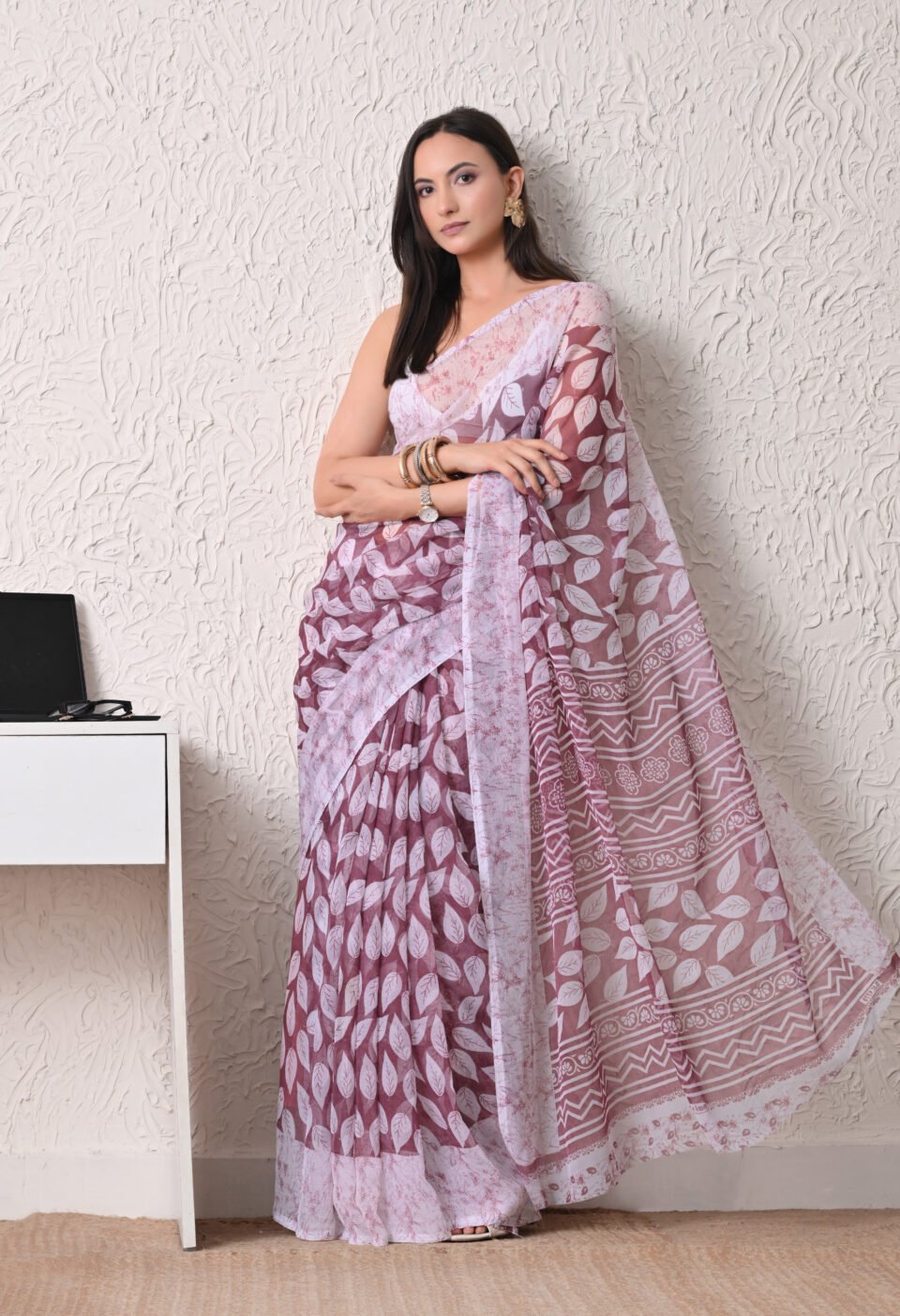 he "Plum Dream" Mauve Leaf Saree