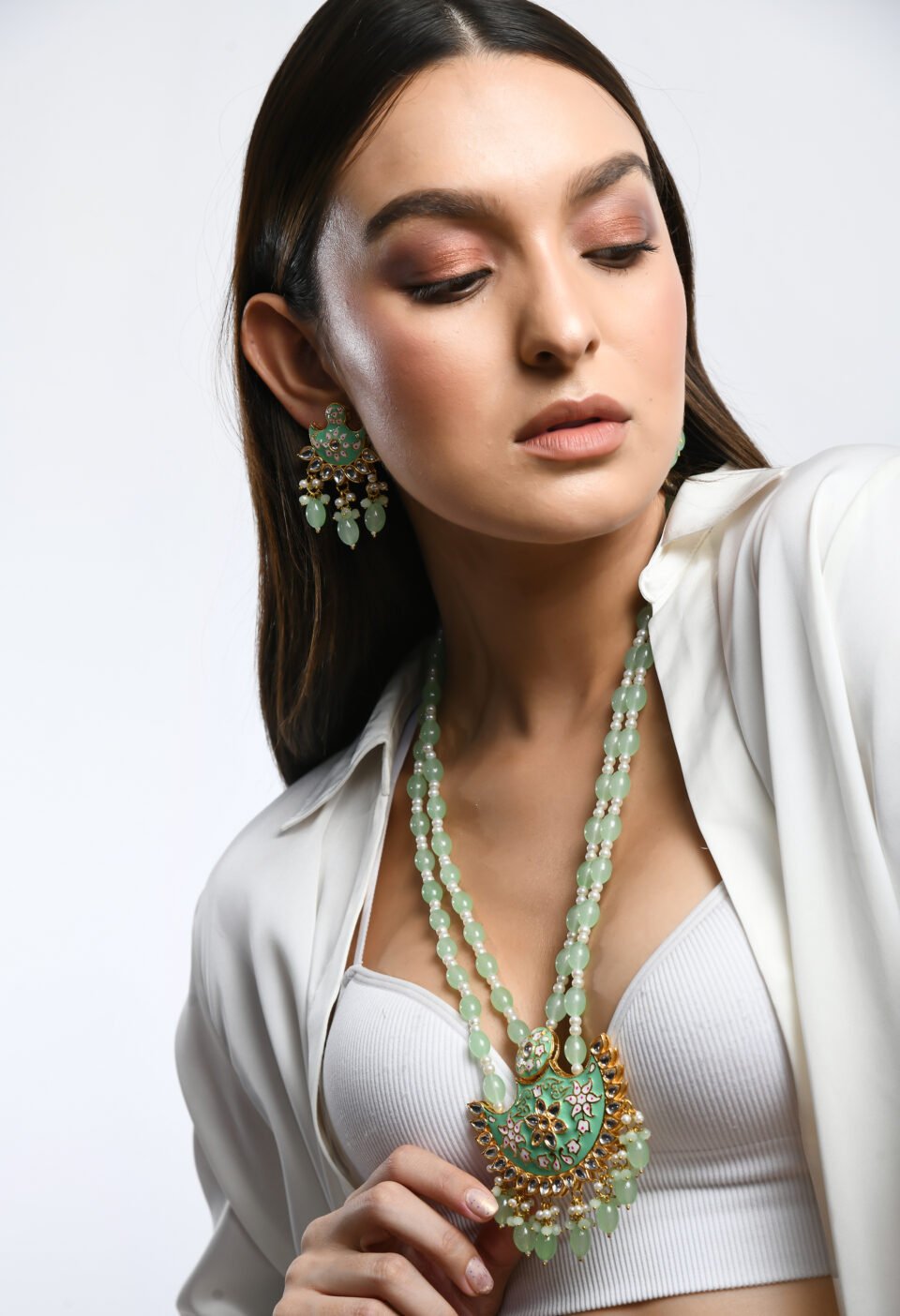 Mint Muse Heritage Necklace Set Alternate