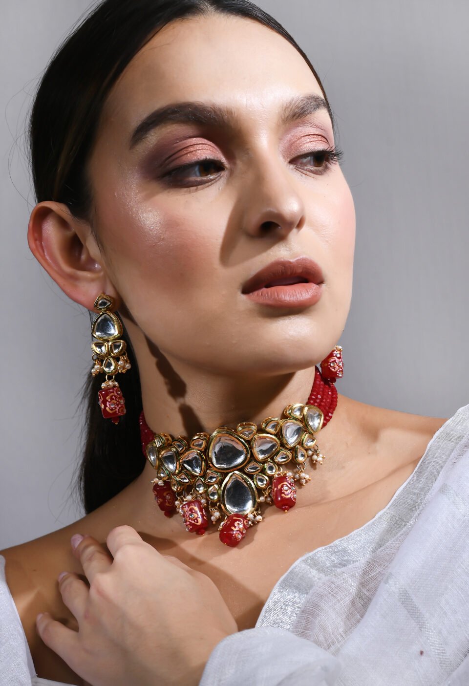 Regal Kundan Choker Necklace Set with Lac-Work Red Glass Drops Alternate